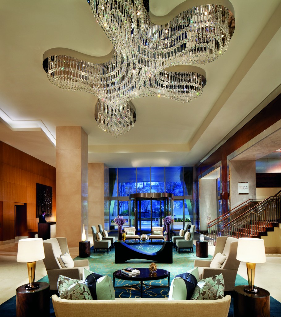 Ritz-Carlton Toronto lobby