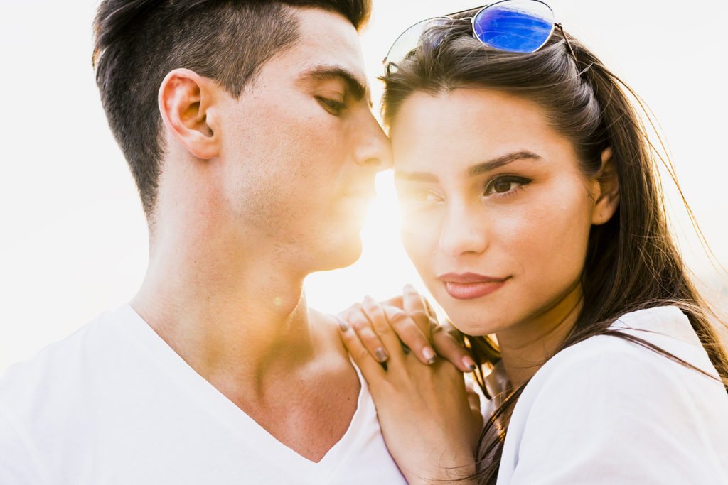 Be sun smart and gorgeous. Support the cause to prevent Melanoma.