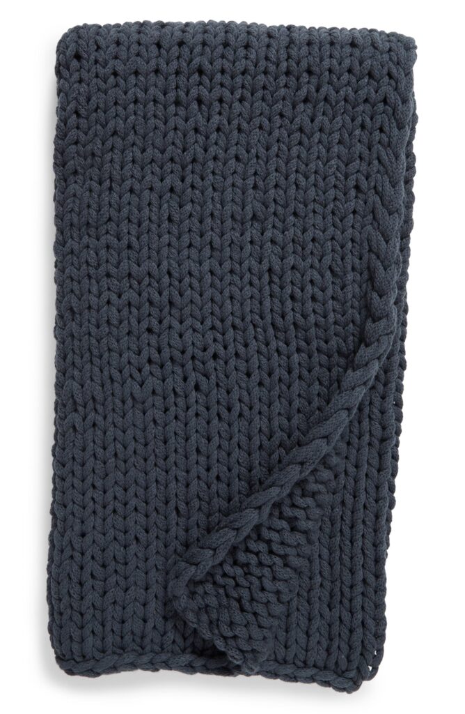 throw-blanket-top-gift-idea